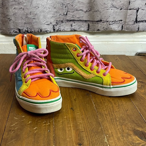 Vans kids size 3 Sk8-Hi Zip Sesame Street sneakers Cookie Monster Oscar grouch - Picture 1 of 11